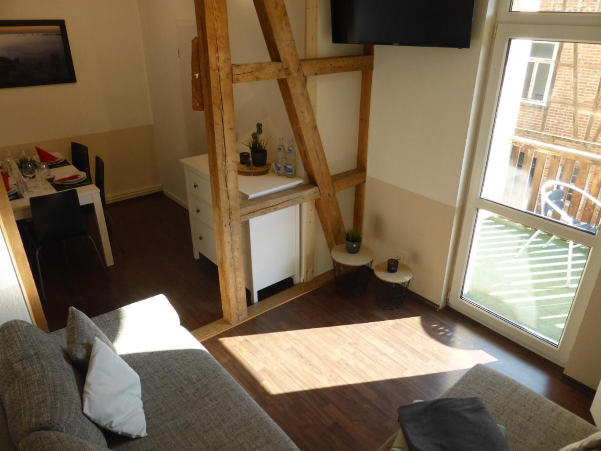 Ferienwohnung Friedrich Schiller, 2 Schlafzimmer, Balkon,Kostenloses Wifi, Naehe Zentrum, Jena Esterno foto