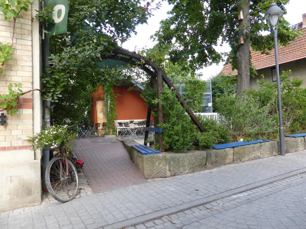 Ferienwohnung Friedrich Schiller, 2 Schlafzimmer, Balkon,Kostenloses Wifi, Nahe Zentrum, Jena Esterno foto