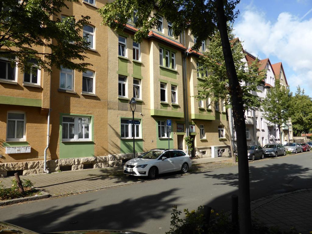 Ferienwohnung Friedrich Schiller, 2 Schlafzimmer, Balkon,Kostenloses Wifi, Nahe Zentrum, Jena Esterno foto